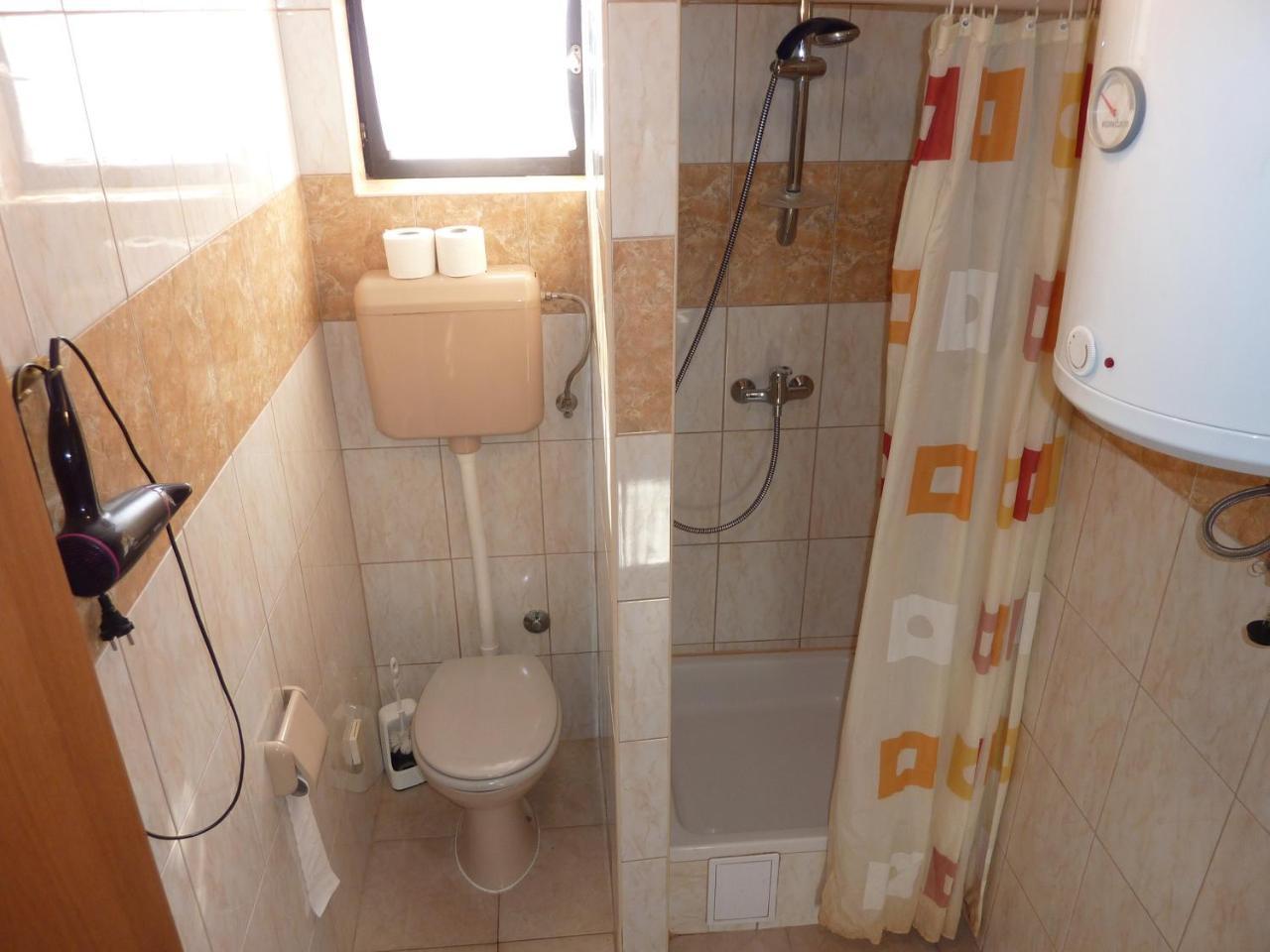 Queen Beach Apartments - Private Pool - Sabunike III Privlaka  Exteriér fotografie