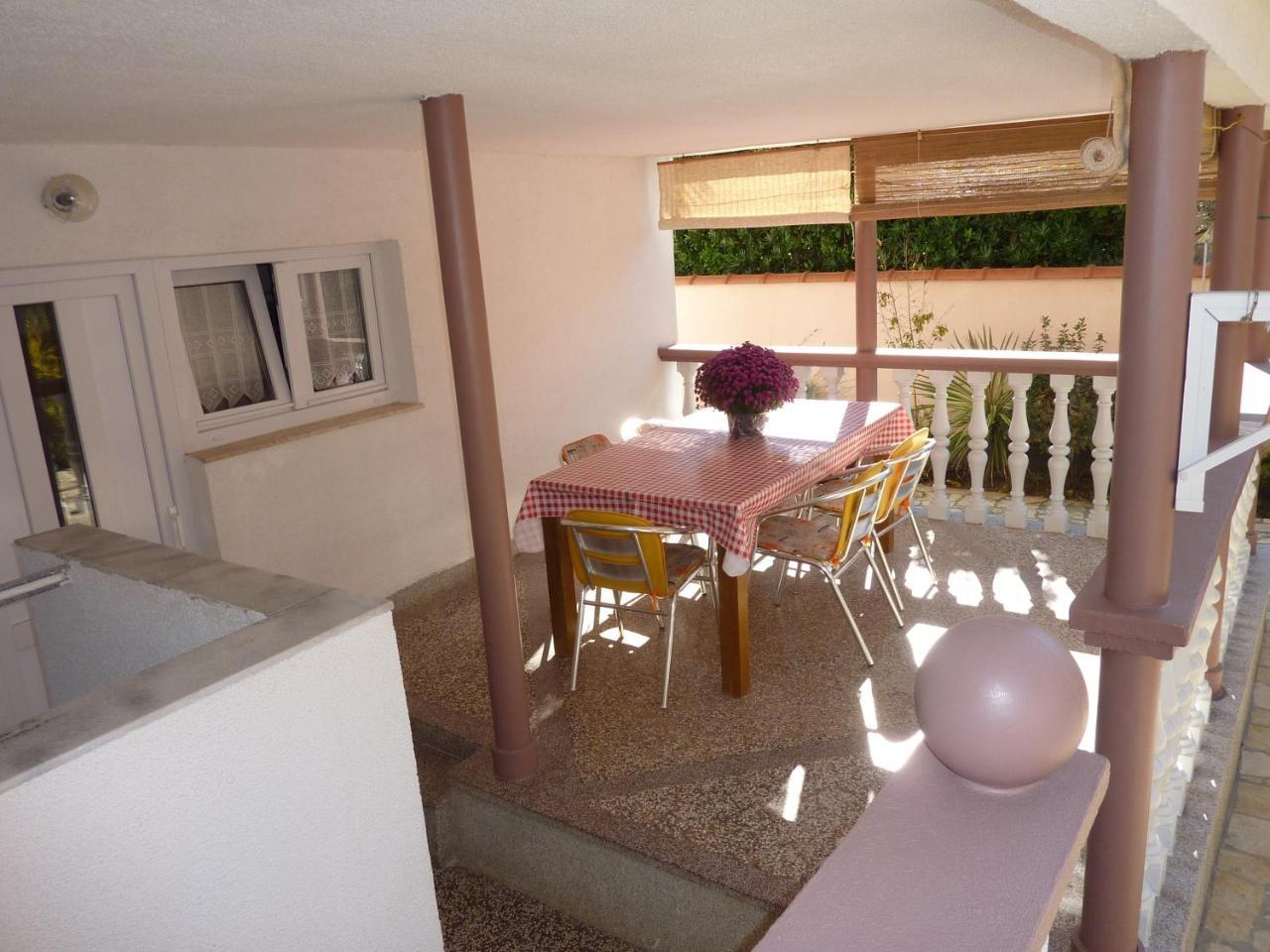 Queen Beach Apartments - Private Pool - Sabunike III Privlaka  Exteriér fotografie